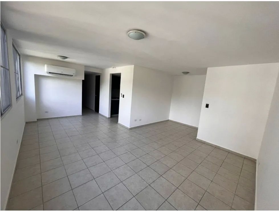 SE VENDE APARTAMENTO EN PH MALLORCA PARK GARDENS 2 DE 3 HABITACIONES