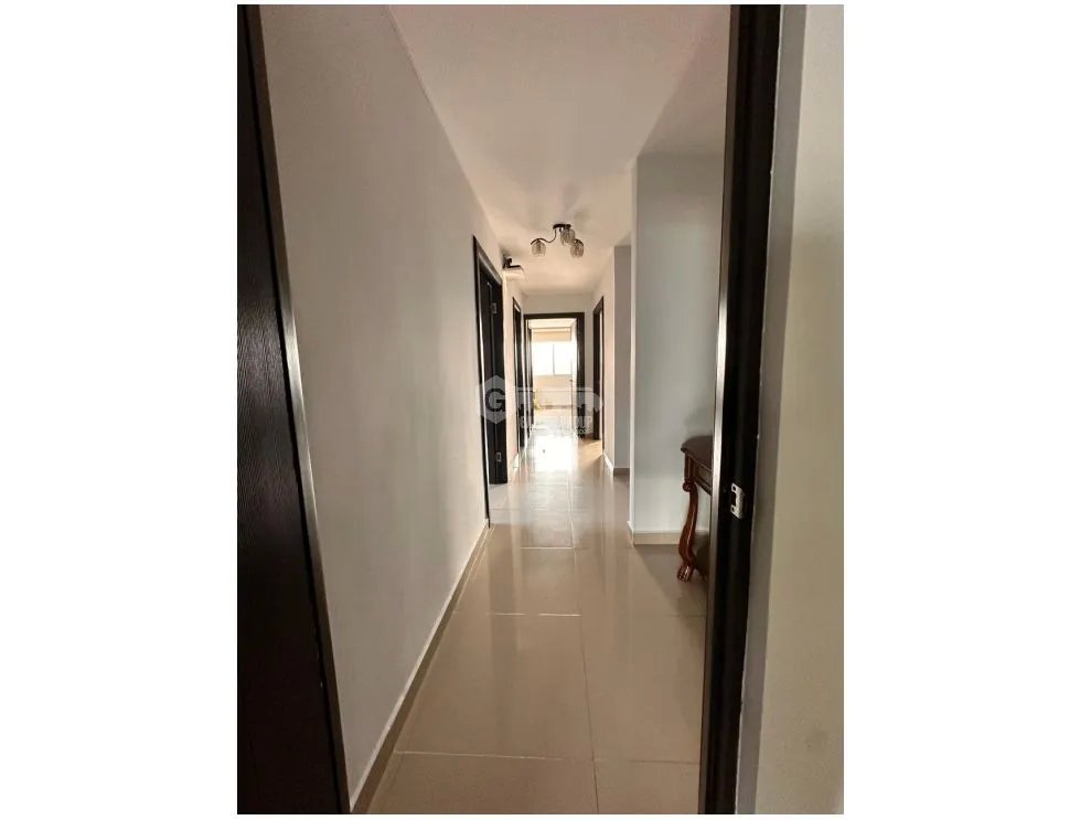 ALTOS DEL BOSQUE / EL DORAL / 4 BEDROOMS / 320 M2 / SPACIOUS TERRACE