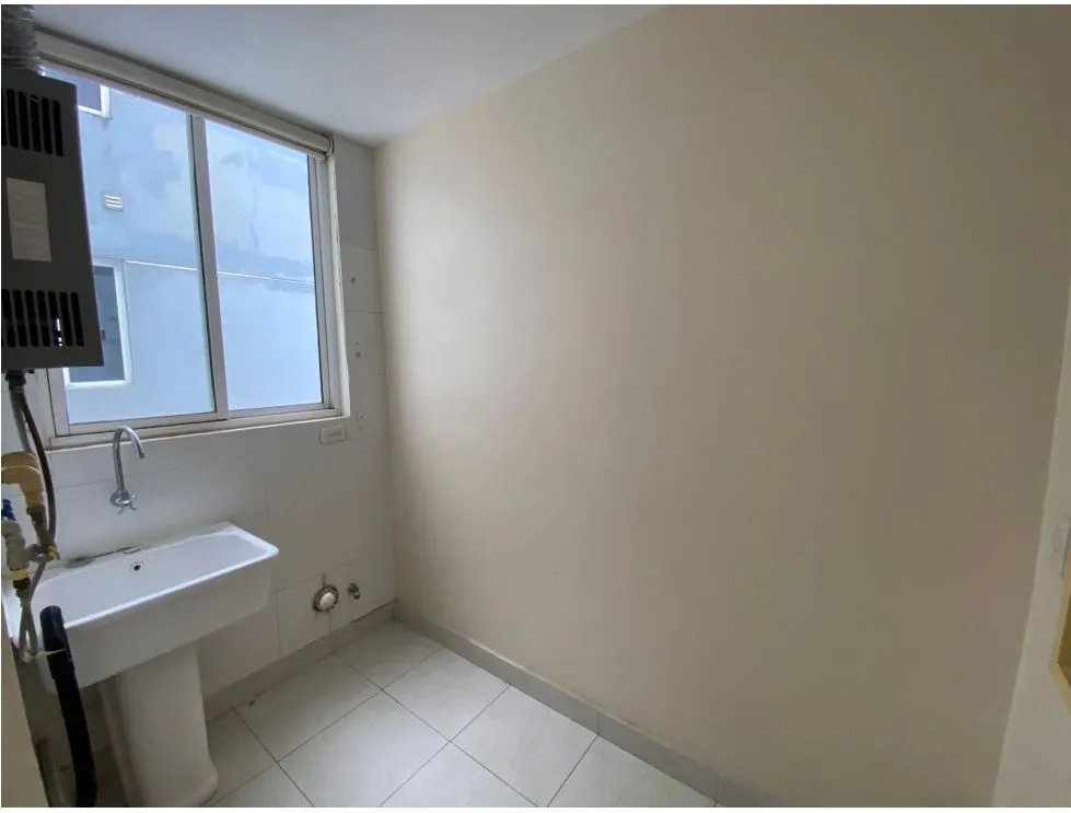 SE VENDE APARTAMENTO EN TORRES DE CANTABRIA 80 M2 CON PISCINA