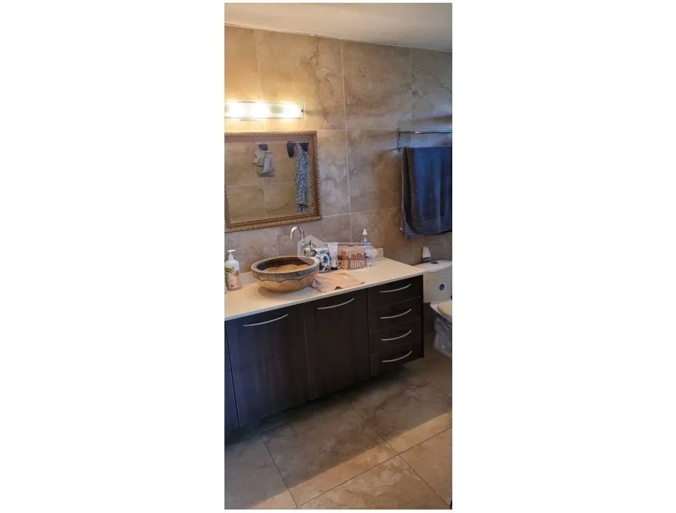 NUEVA GORGONA / 3 HABITACIONIONES / 1150 M2 / 5 PARKING / PISCINA