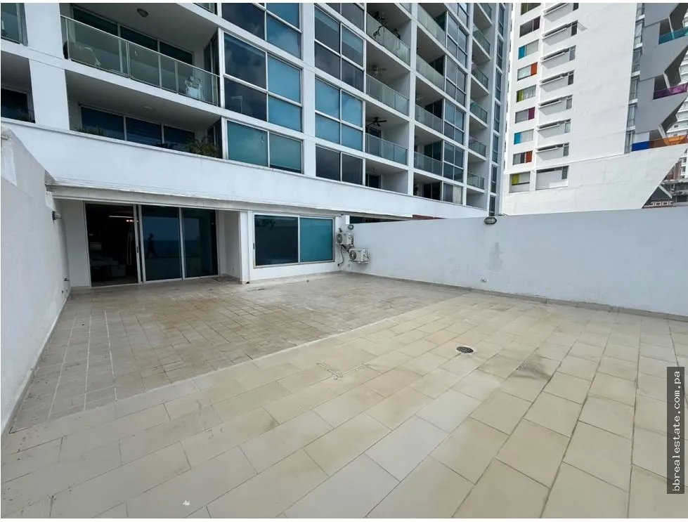 Venta de Apartamento en PH H2O, Av. Balboa