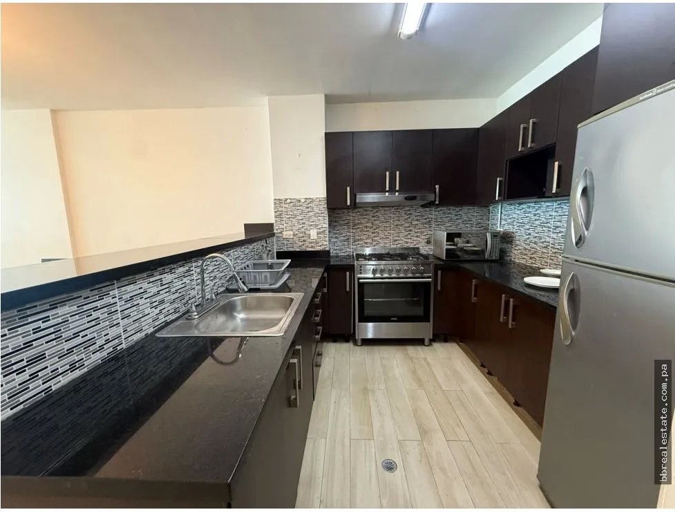 Venta de Apartamento en PH H2O, Av. Balboa