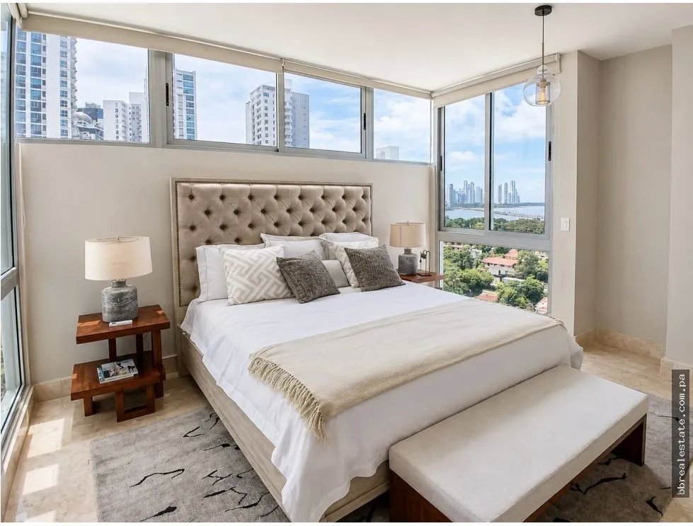 Venta de Apartamento en PH Panorama, Coco del Mar