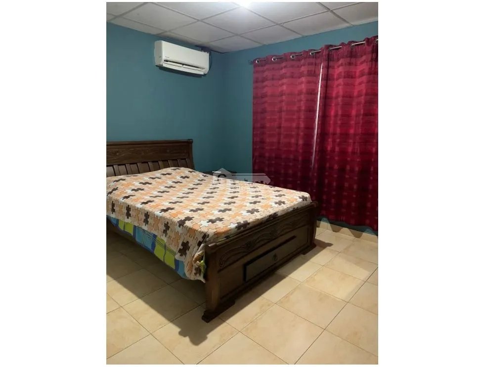 SE VENDE CASA EN ARRAIJAN URB. PLATINIUM PARK  220 M2 CON TERRAZA