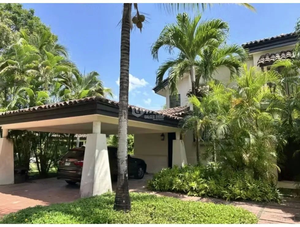 COCLE / BUENAVENTURA / 4 HABITACIONES / 400 M2 / PISCINA / PLAYA