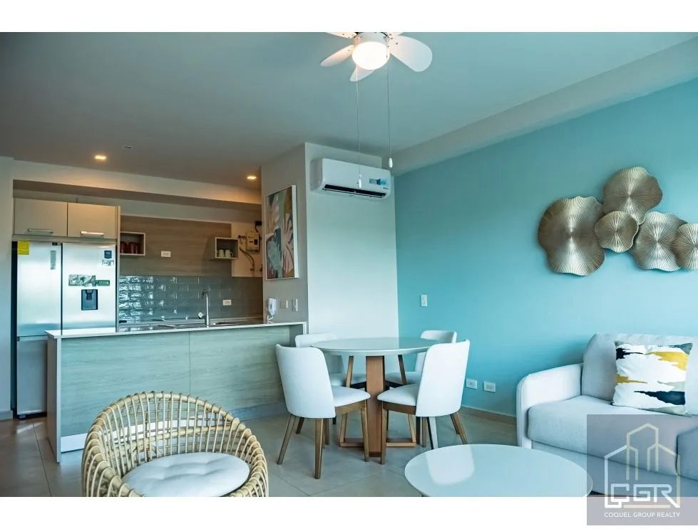 VENTA DE APARTAMENTO EN PH ROYAL PALM PLAYA GORGONA