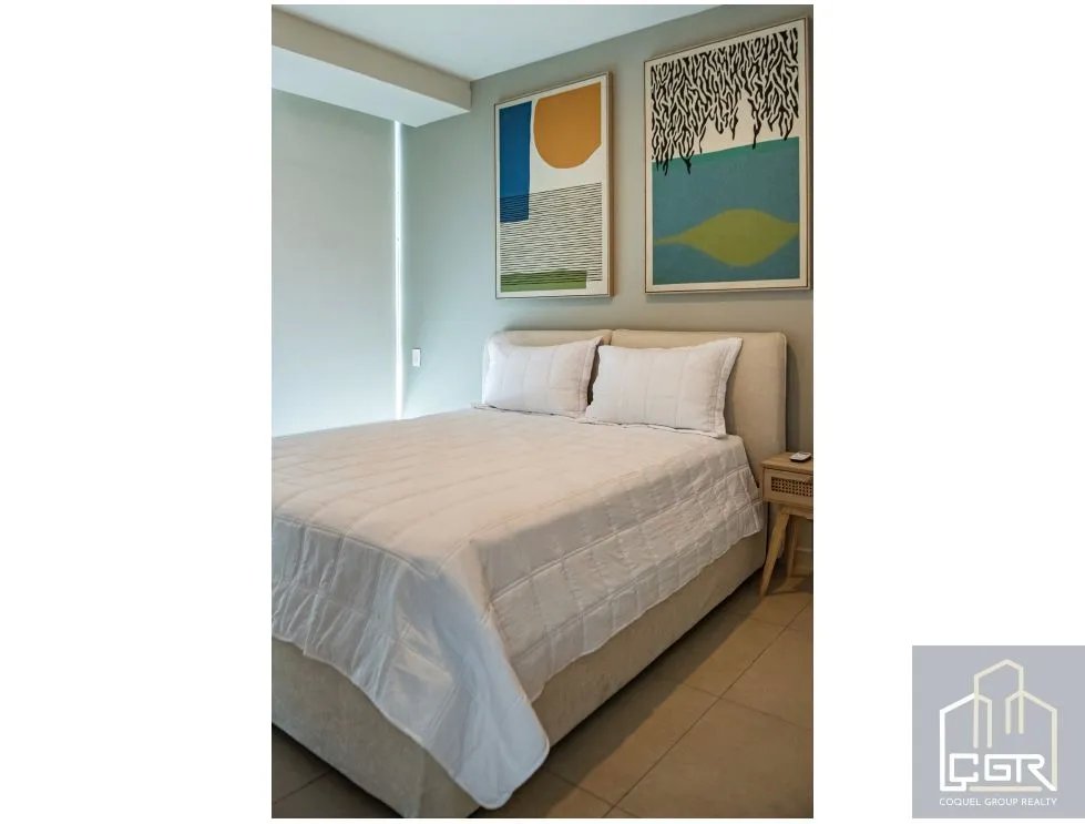 VENTA DE APARTAMENTO EN PH ROYAL PALM PLAYA GORGONA