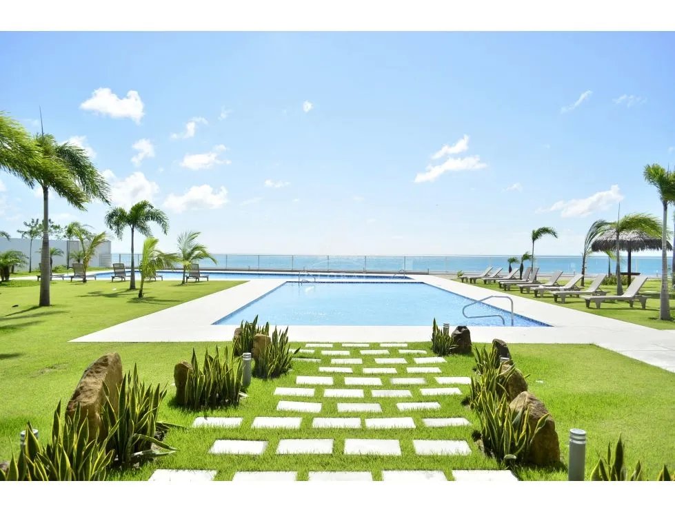 Apartamentos en Venta Royal Palm Playa Gorgona Panamá Oeste