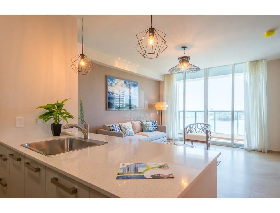 Apartamentos en Venta Royal Palm Playa Gorgona Panamá Oeste
