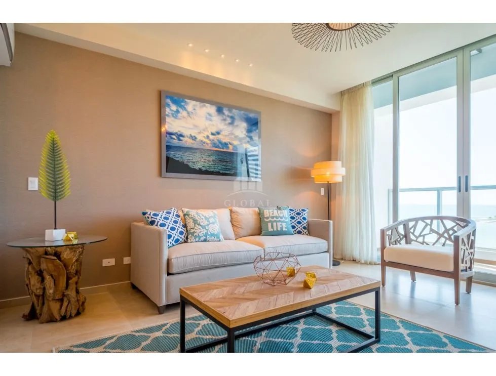 Apartamentos en Venta Royal Palm Playa Gorgona Panamá Oeste