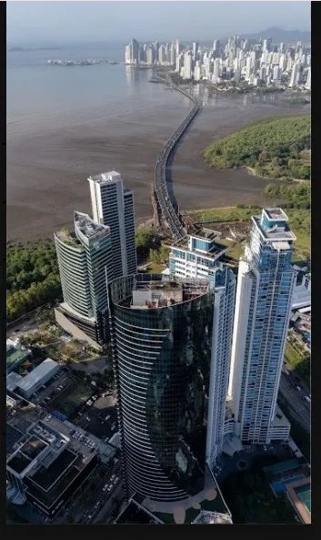Alquiler de Oficina  en Financial Park, Costa del Este