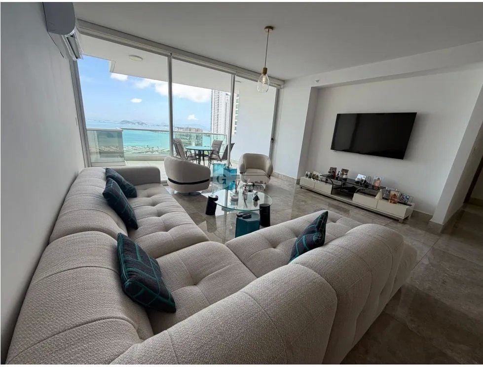 BELLA VISTA / COSTANERA / 205M / 3 HABITACIONES / DEPOSITO / BALCON