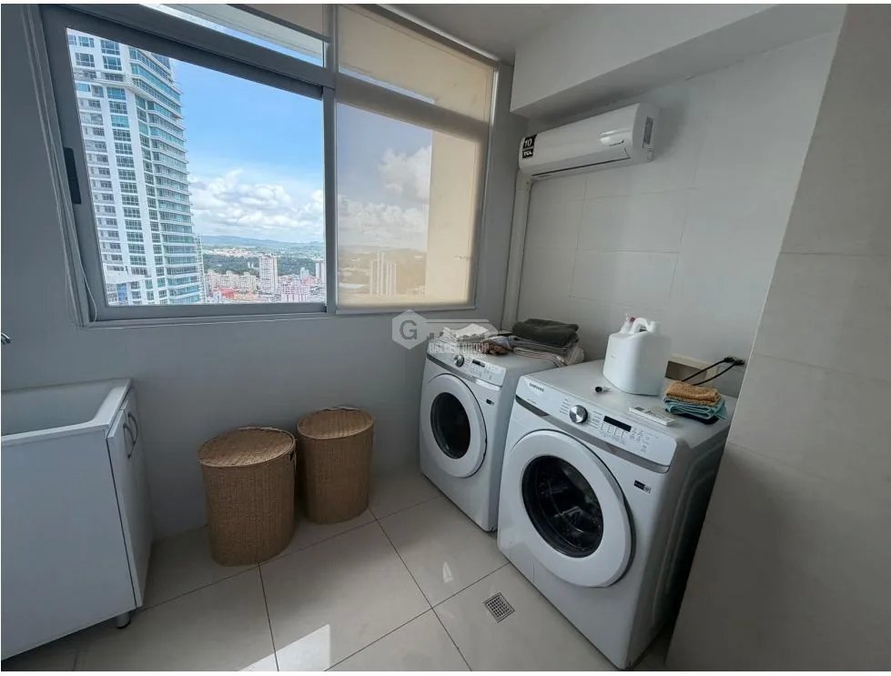 BELLA VISTA / COSTANERA / 205M / 3 HABITACIONES / DEPOSITO / BALCON