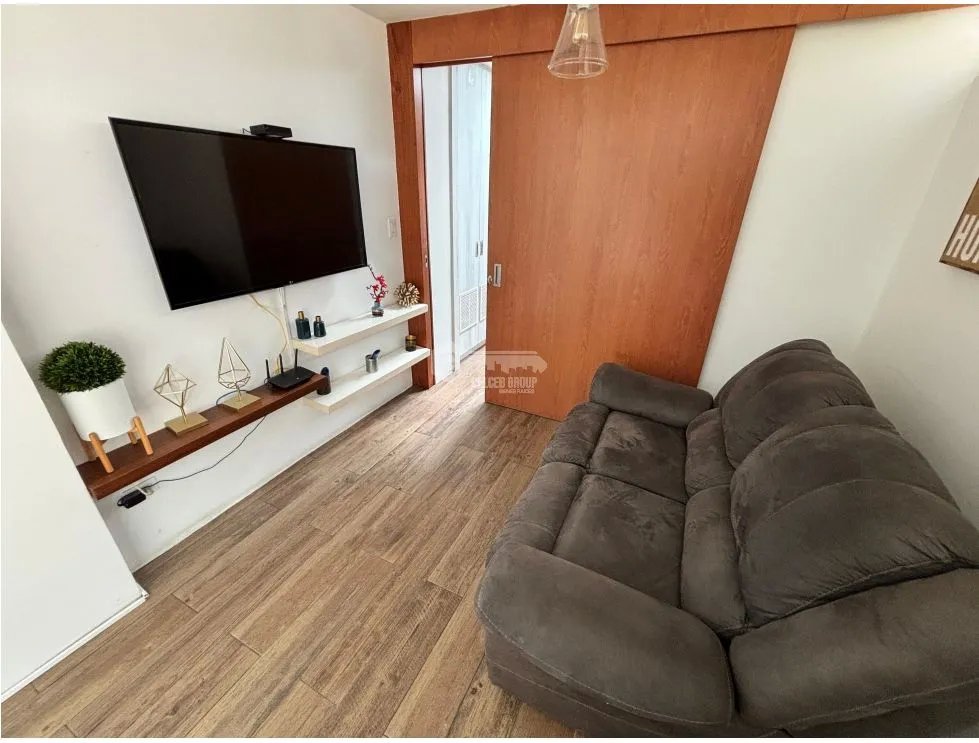SE VENDE CASA EN ALTOS DE PANAMA CONDADO DEL REY  768 M2 CON PISCINA
