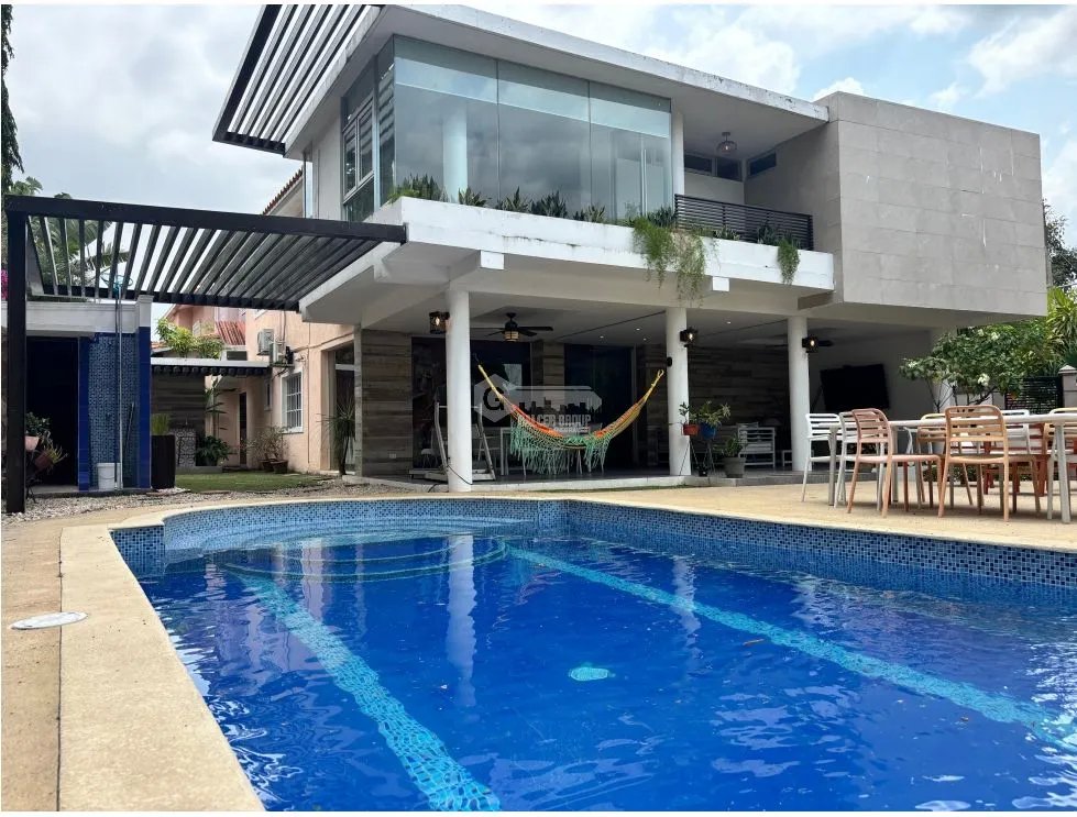 ALTOS DE PANAMA / CONDADO DEL REY / 5 HABITACIONES / 768 M2 / PISCINA