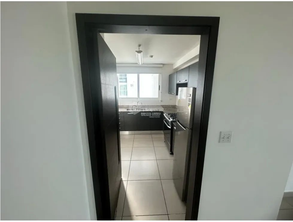 SE VENDE APARTAMENTO EN  PH KINGS PARK 131 M2 CON BALCON