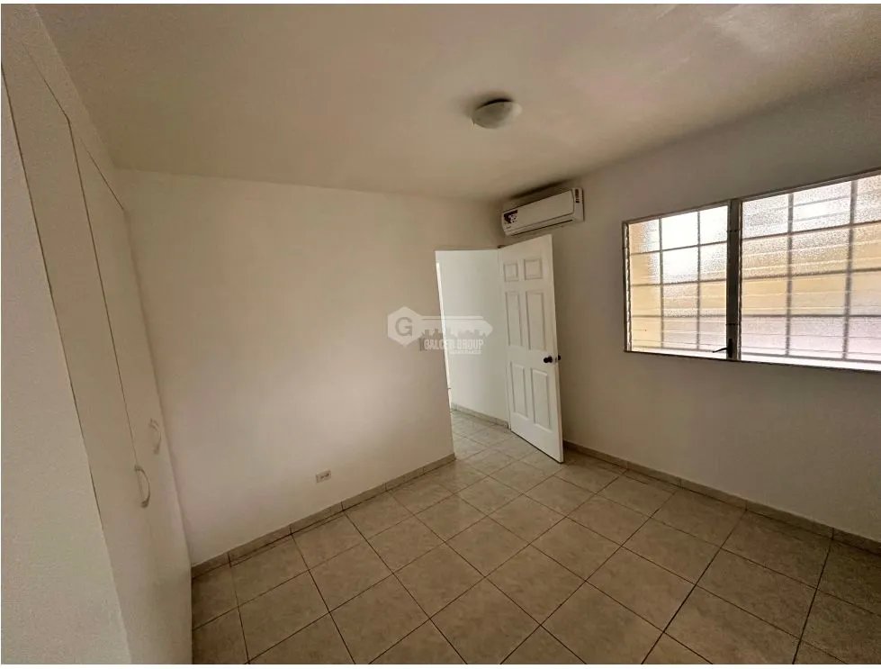 SAN ANTONIO / ALTOS DE LAS PRADERAS / 300M / 4 HABITACIONES / 3 BAÑOS