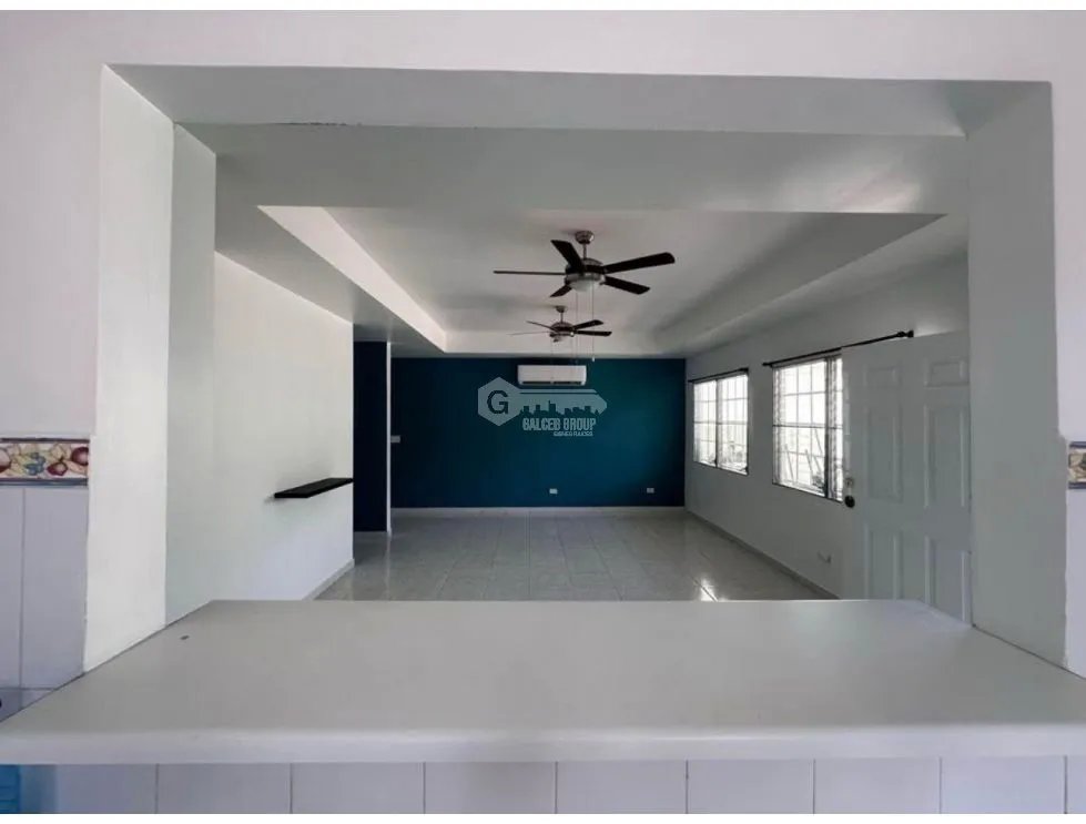 SAN ANTONIO / ALTOS DE LAS PRADERAS / 300M / 4 HABITACIONES / 3 BAÑOS
