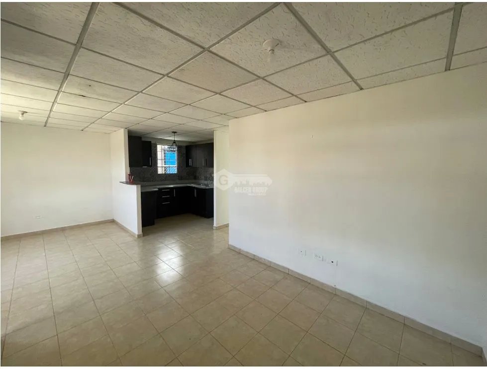 SE VEN CASA EN ARRAIJAN  LA CONSTANCIA 300 M2 AMPLIO PATIO