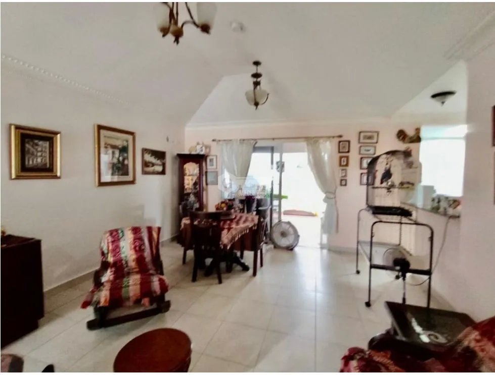 SE VENDE CASA EN  PLAYA DORADA URB. ALAMAR  285M CON TERRAZA