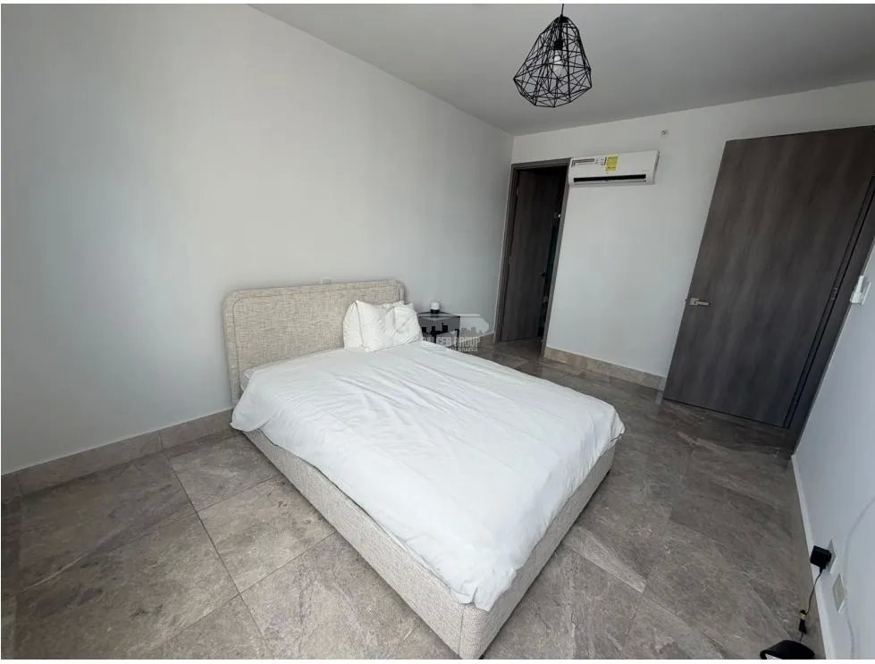 APARTMENT FOR SALE IN BELLA VISTA 205M 3 BEDROOMS AND BALCONY