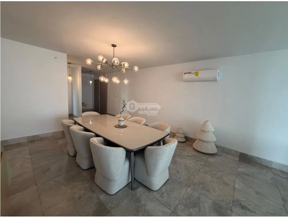 APARTMENT FOR SALE IN BELLA VISTA 205M 3 BEDROOMS AND BALCONY