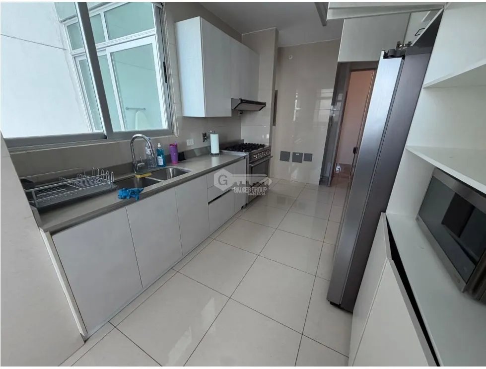 APARTMENT FOR SALE IN BELLA VISTA 205M 3 BEDROOMS AND BALCONY
