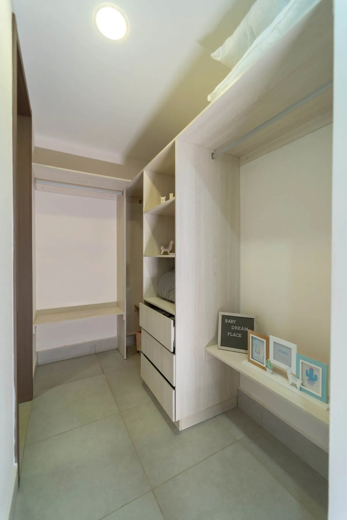 Luxury and Comfort: Exclusive Villas in Riverwalk Green City (277 m²)
