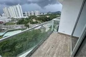 Spectacular Views and Strategic Location Apartment in Sky Point Tumba Muerto