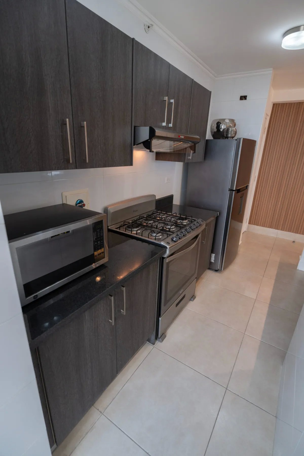 Amplios y Céntricos Apartamentos de 3 Recámaras en Sky Point  Tumba Muerto