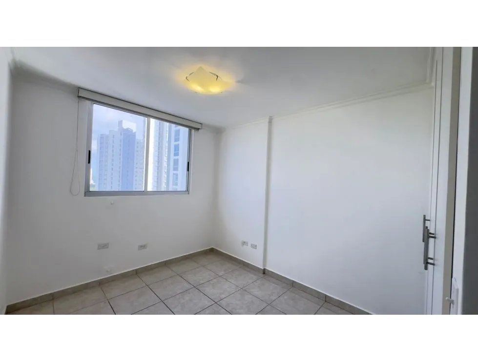 Venta de apartamento en PH Sunshine by the Park, Carrasquilla. YP