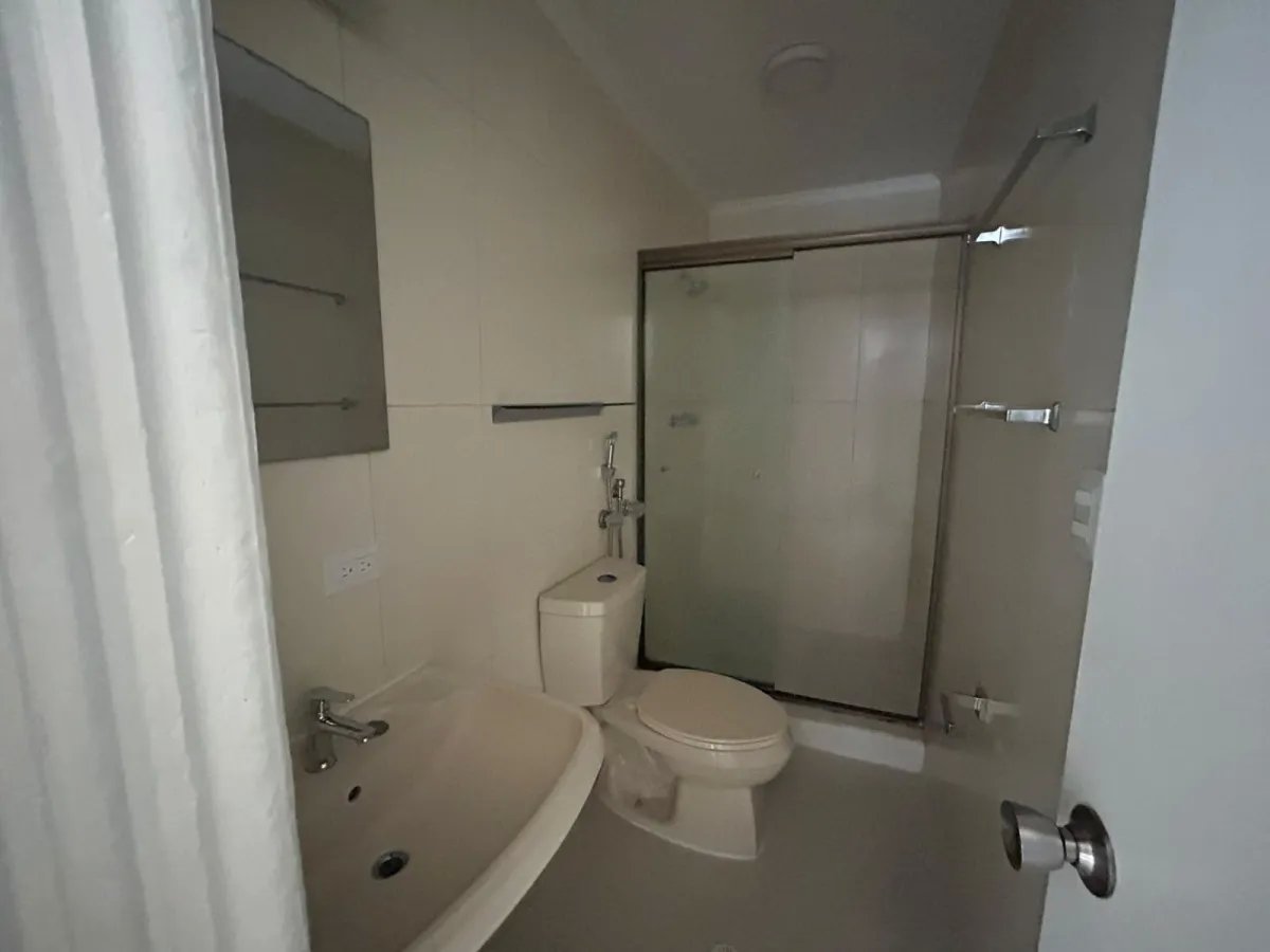 Apartamento en Venta – PH Tower One, Marbella
