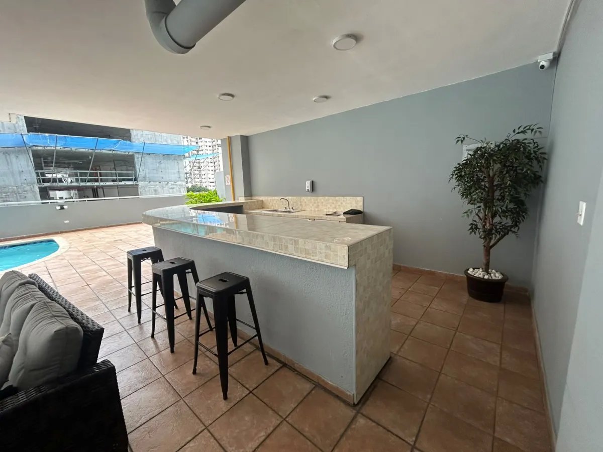 Apartamento en Venta – PH Tower One, Marbella
