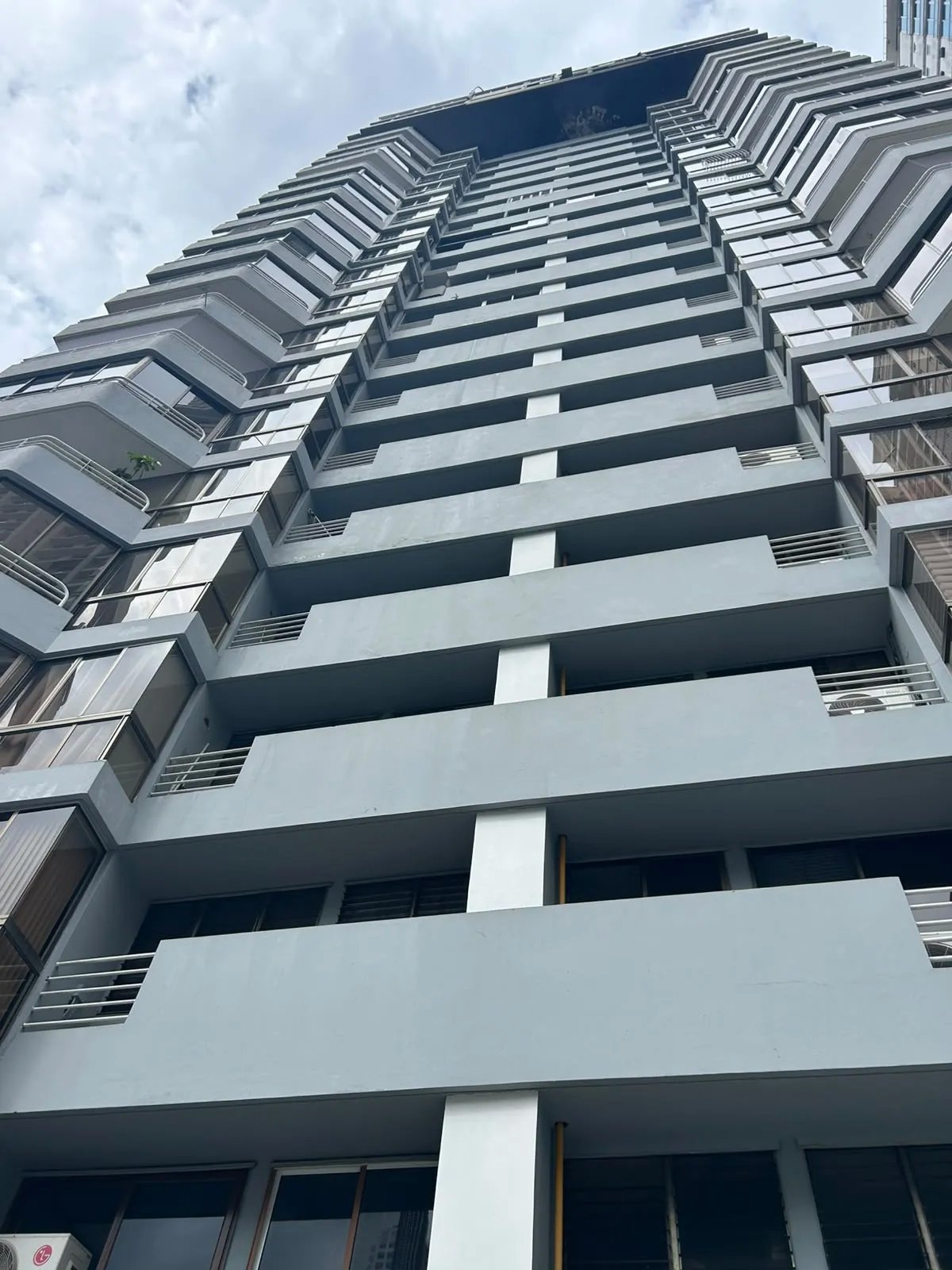 Apartamento en Venta – PH Tower One, Marbella