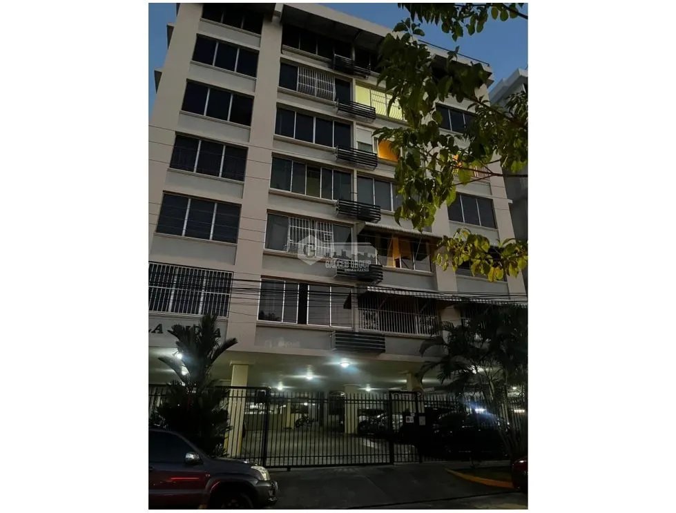 EL CARMEN/PH LA RIOJA/ 3HAB./2 BAÑOS/131 m²/1 PARKING