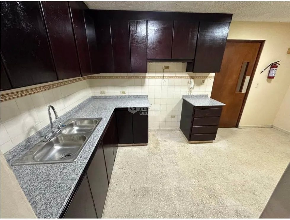 EL CARMEN/PH LA RIOJA/ 3HAB./2 BAÑOS/131 m²/1 PARKING