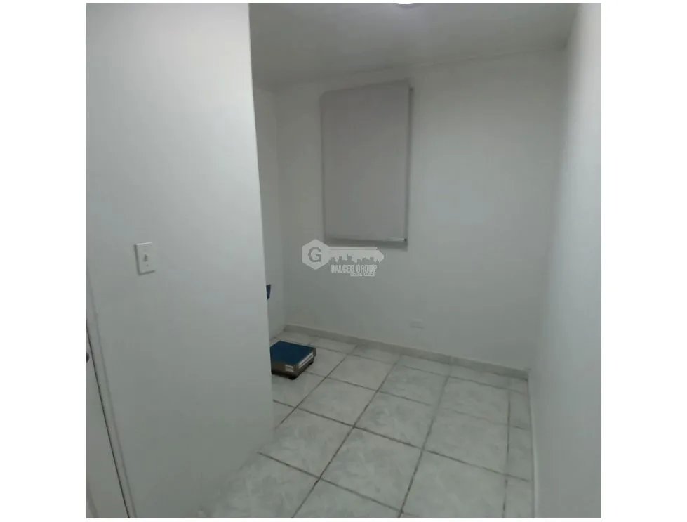 SE ALQUILA APARTAESTUDIO VILLA LUCRE 45M ENTRADA INDEPENDIENTE YG