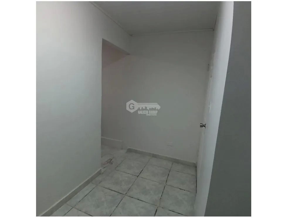 VILLA LUCRE / STUDIO APARTMENT / 45M / 1 BEDROOM / PRIVATE ENTRANCE