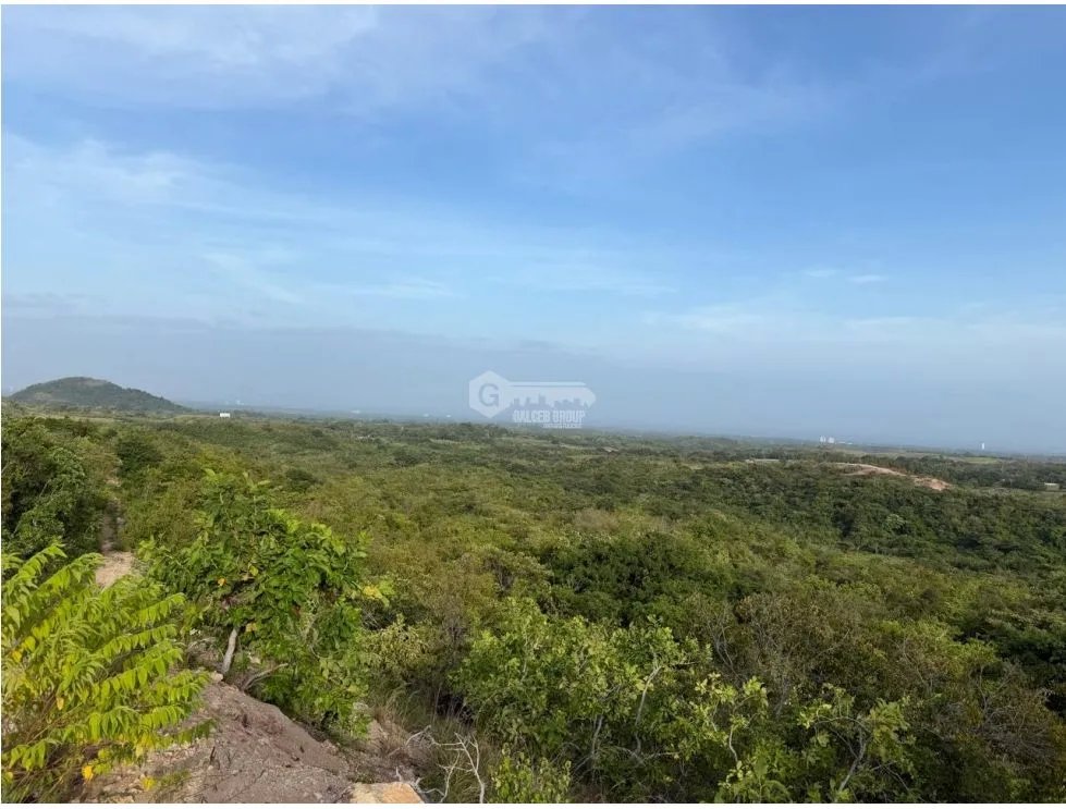 SE VENDE TERRENO SAN CARLOS 5,000M AMPLIO Y CON VISTA AL MAR