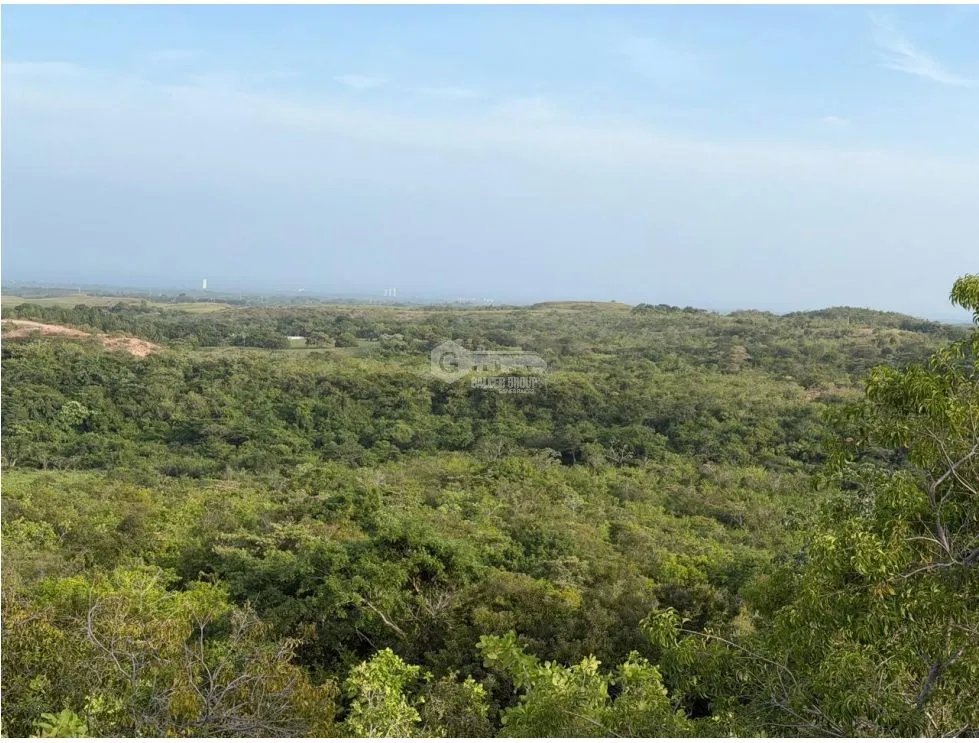 SE VENDE TERRENO SAN CARLOS 5,000M AMPLIO Y CON VISTA AL MAR