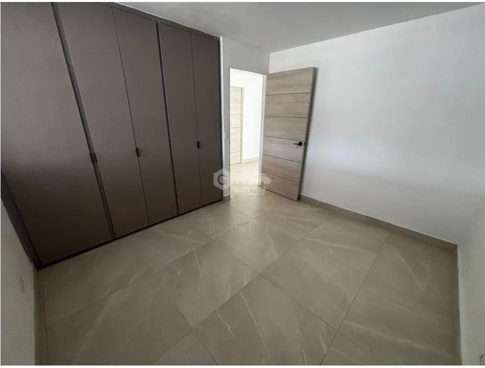 SAN FRANCISCO / FLAMINGO / 240M / 4 BEDROOMS / TERRACE / 2 LEVELS