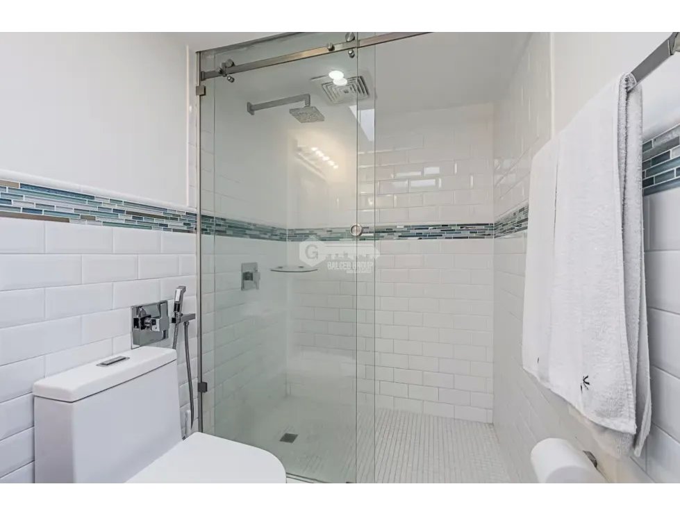 SE VENDE APARTAMENTO CASCO VIEJO 114M 1 HABITACION BALCON LOFT