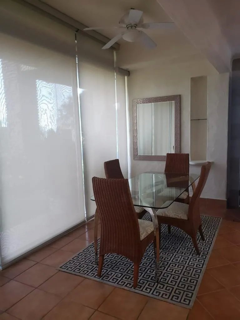 Apartment For Sale in Vista Mar