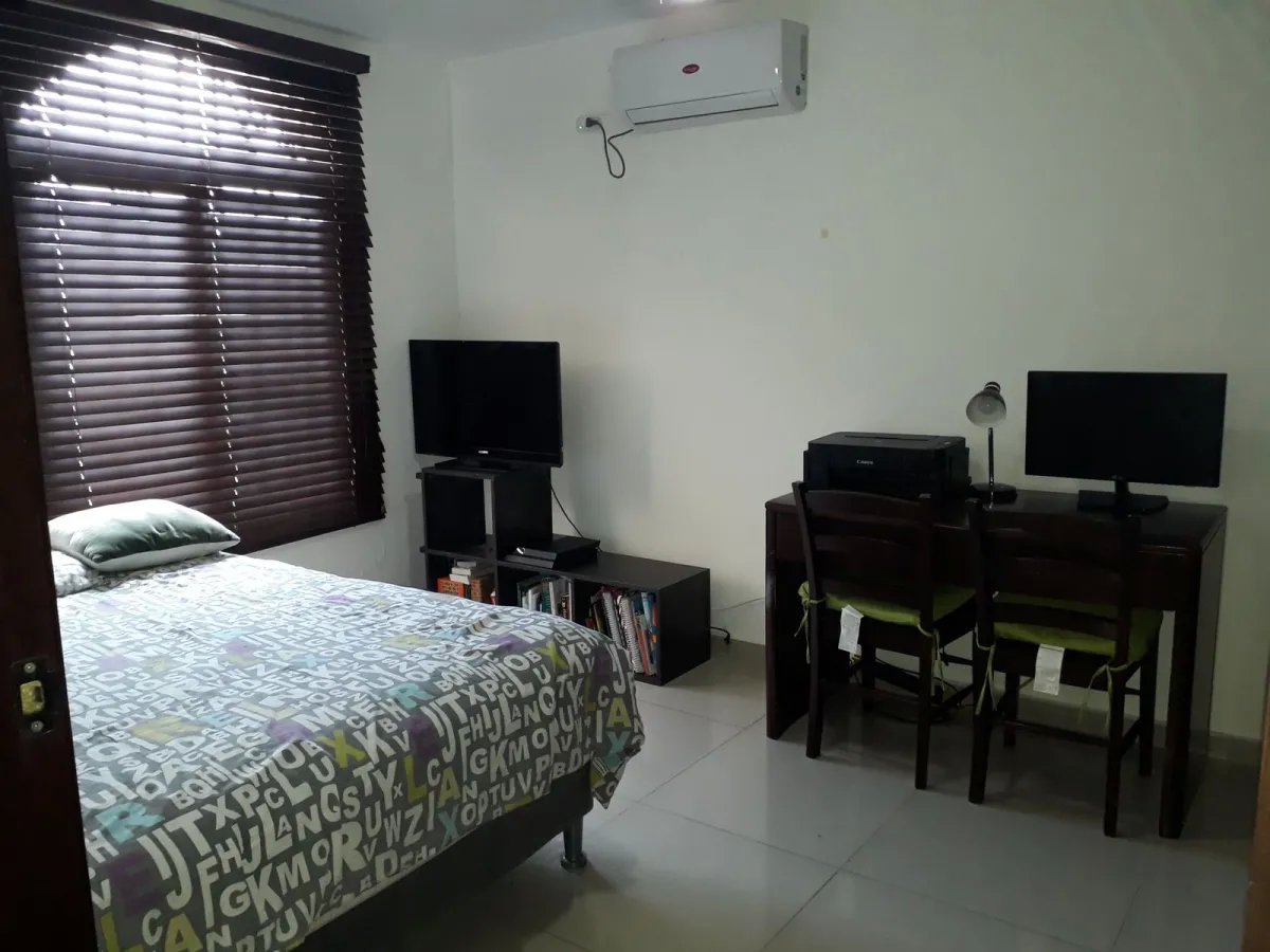 Duplex For Sale in El Doral