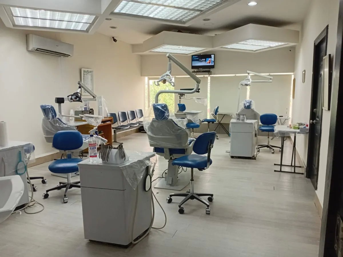 Office For Rent in Ave Ramon Arias