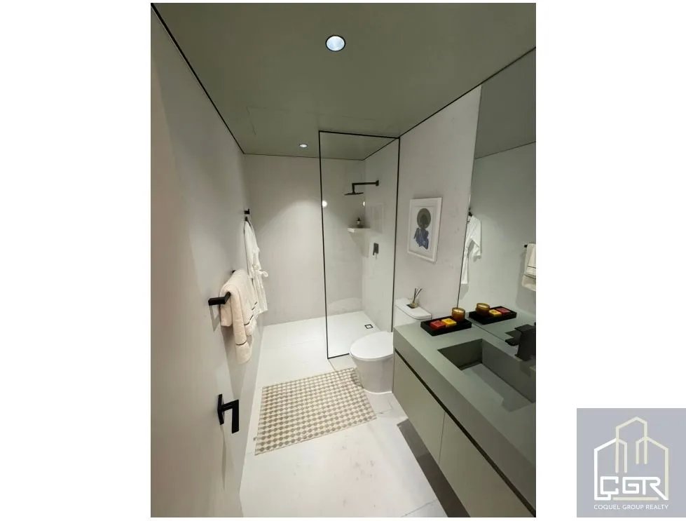 APARTMENT FOR SALE IN UPTOWN PH URUGUAY STREET