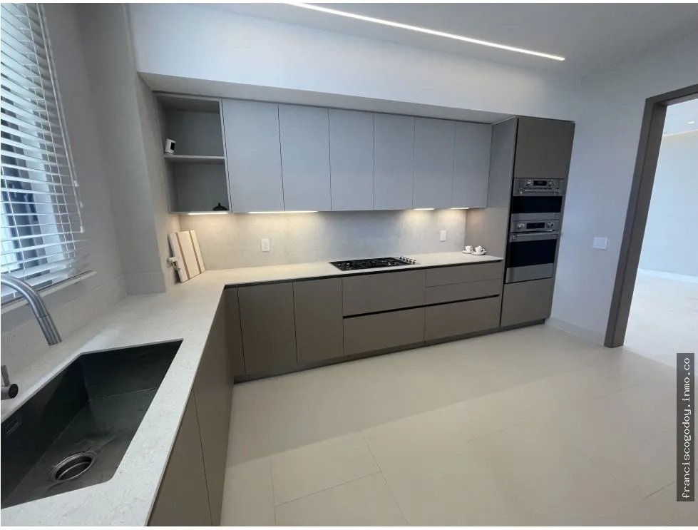 APARTMENT FOR SALE SANTA MARIA - USD 1,027,000