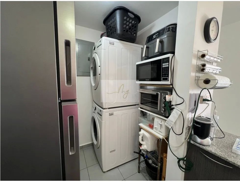 ALQUILER DE APARTAMENTO EN TORRES DE AVIÑÓN | RICARDO J. ALFARO