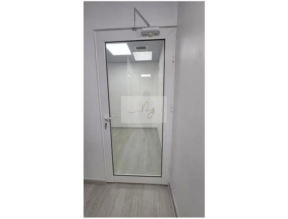 Venta de Consultorio en Torre Palmeras, Costa del Este