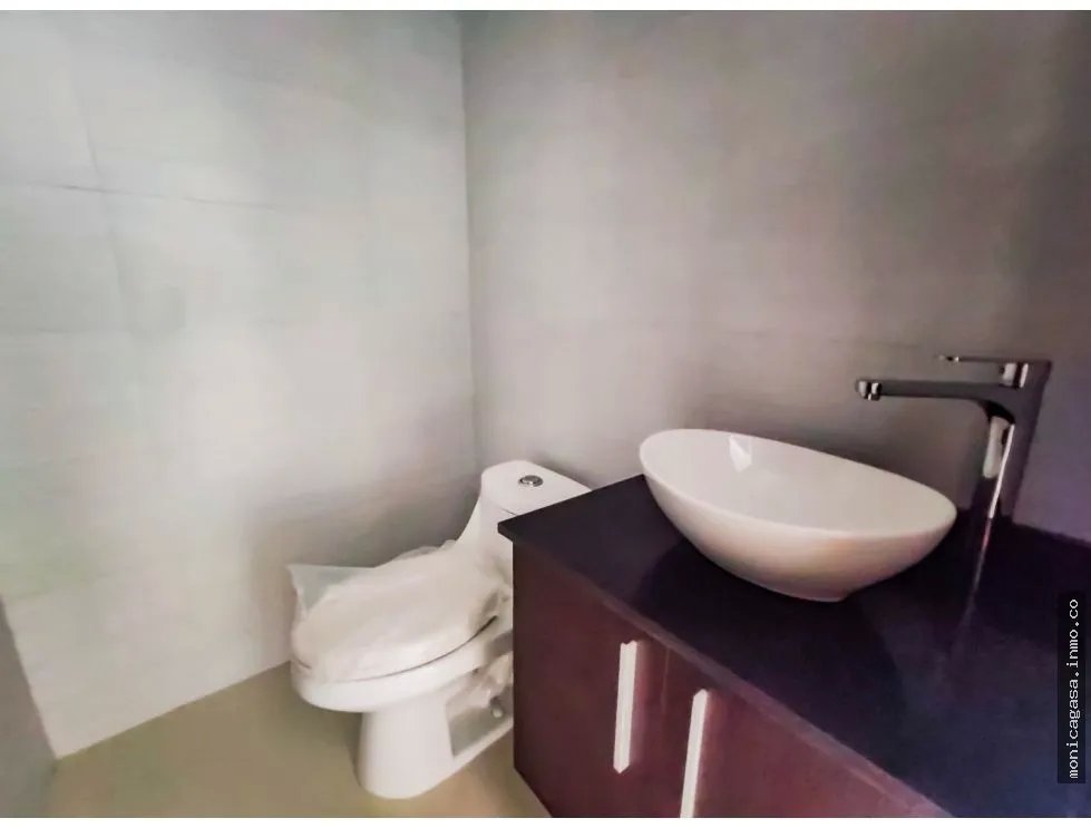 ALQUILER DE APARTAMENTO EN PH CARRERAS TOWER – EL CANGREJO